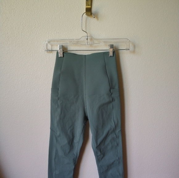 Sweaty Betty High Waisted Power Leggings - Picture 4 of 11